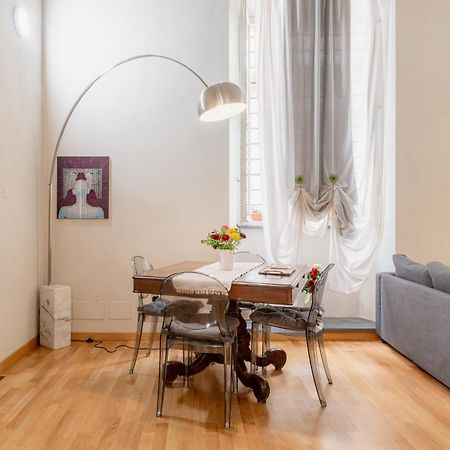La Casa Di Cristina Apartment Лука Екстериор снимка