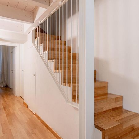 La Casa Di Cristina Apartment Лука Екстериор снимка