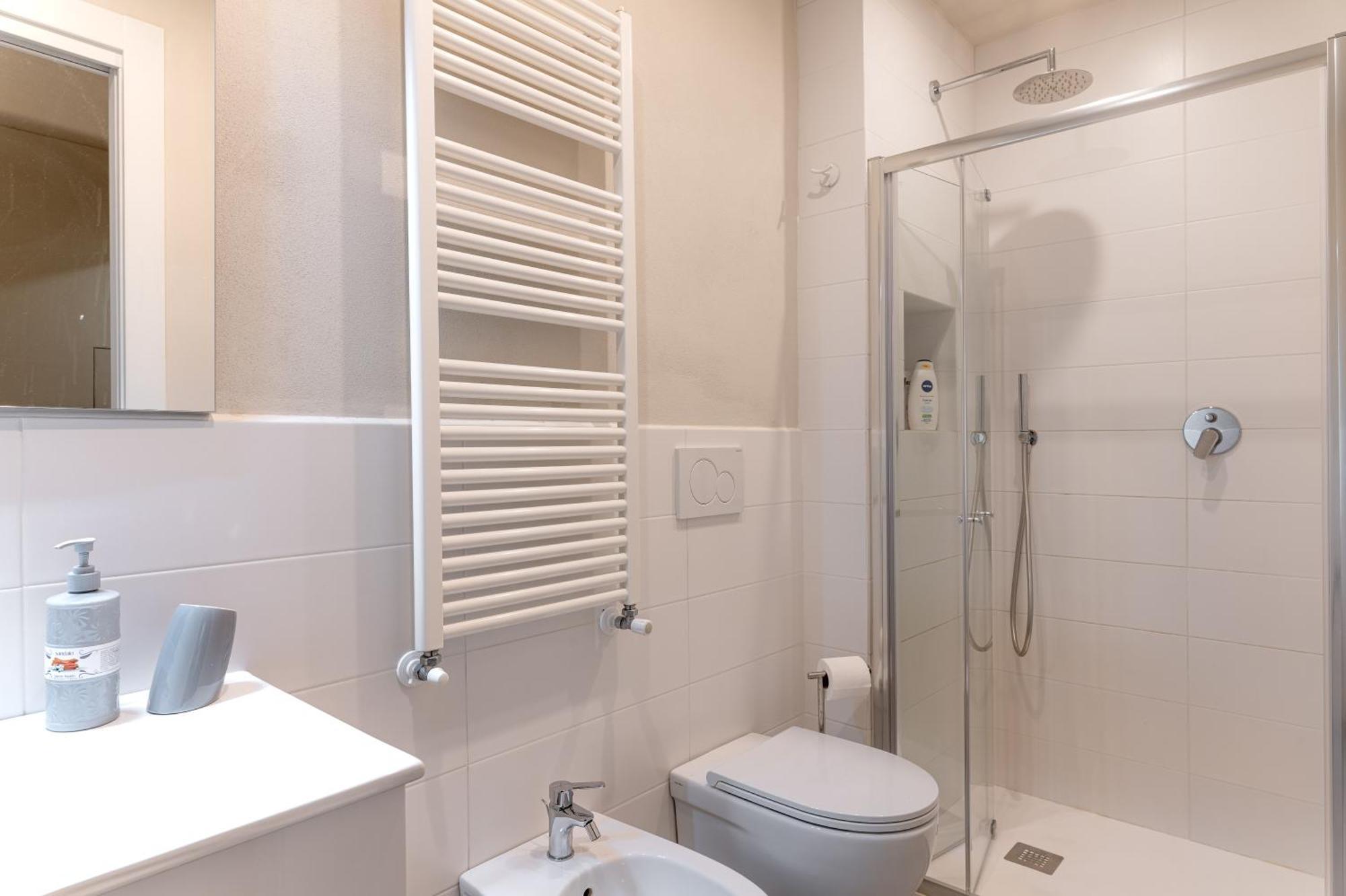 La Casa Di Cristina Apartment Лука Екстериор снимка