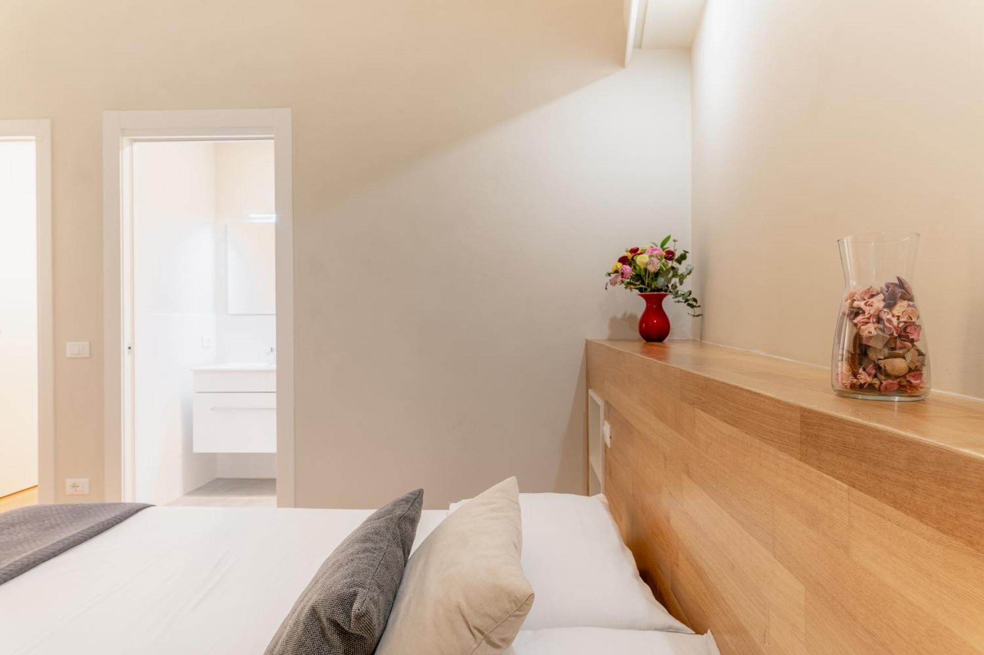 La Casa Di Cristina Apartment Лука Екстериор снимка